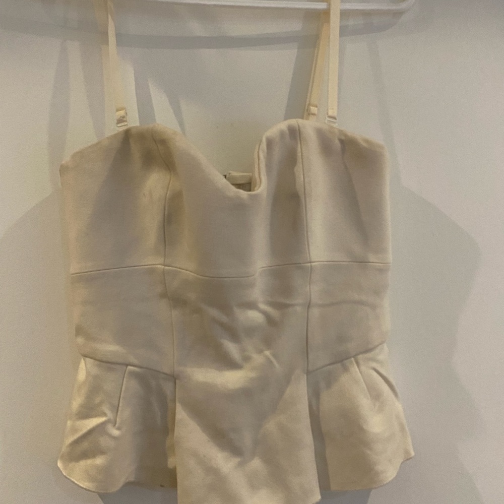 Aritzia white tank top